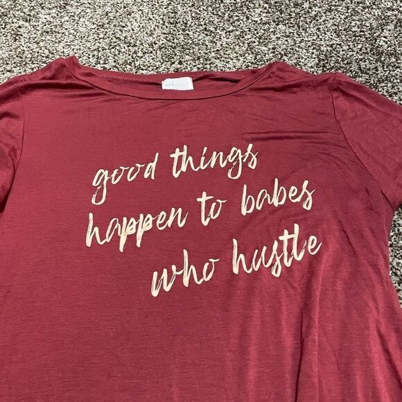 Women’s cropped shirt (large) babes who hustle - Picture 3 of 4